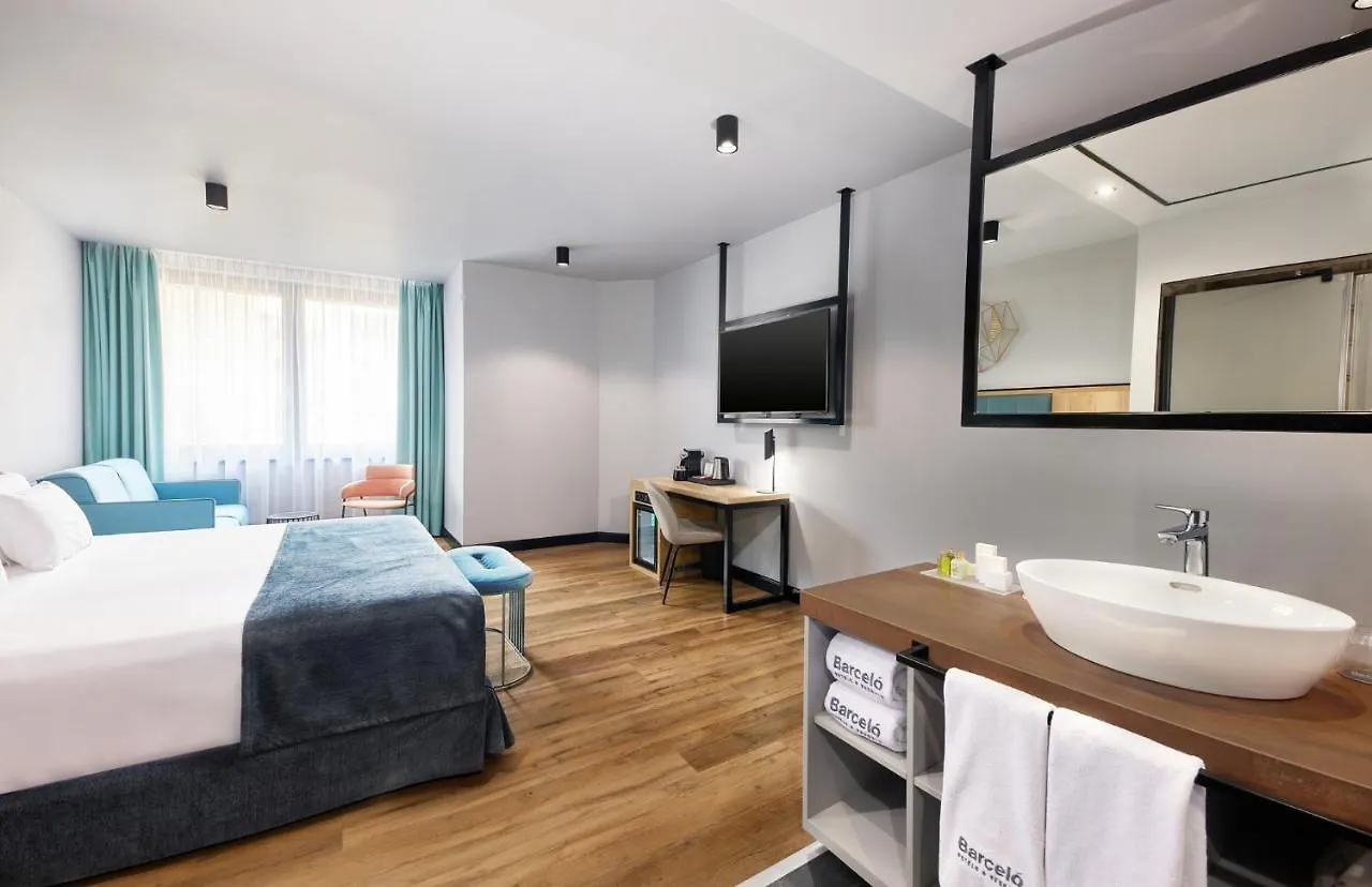 Barcelo Budapest 4*,  Ungheria