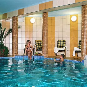 https://wellness-hotel-m.hotels-hajduszoboszlo-hungary.com